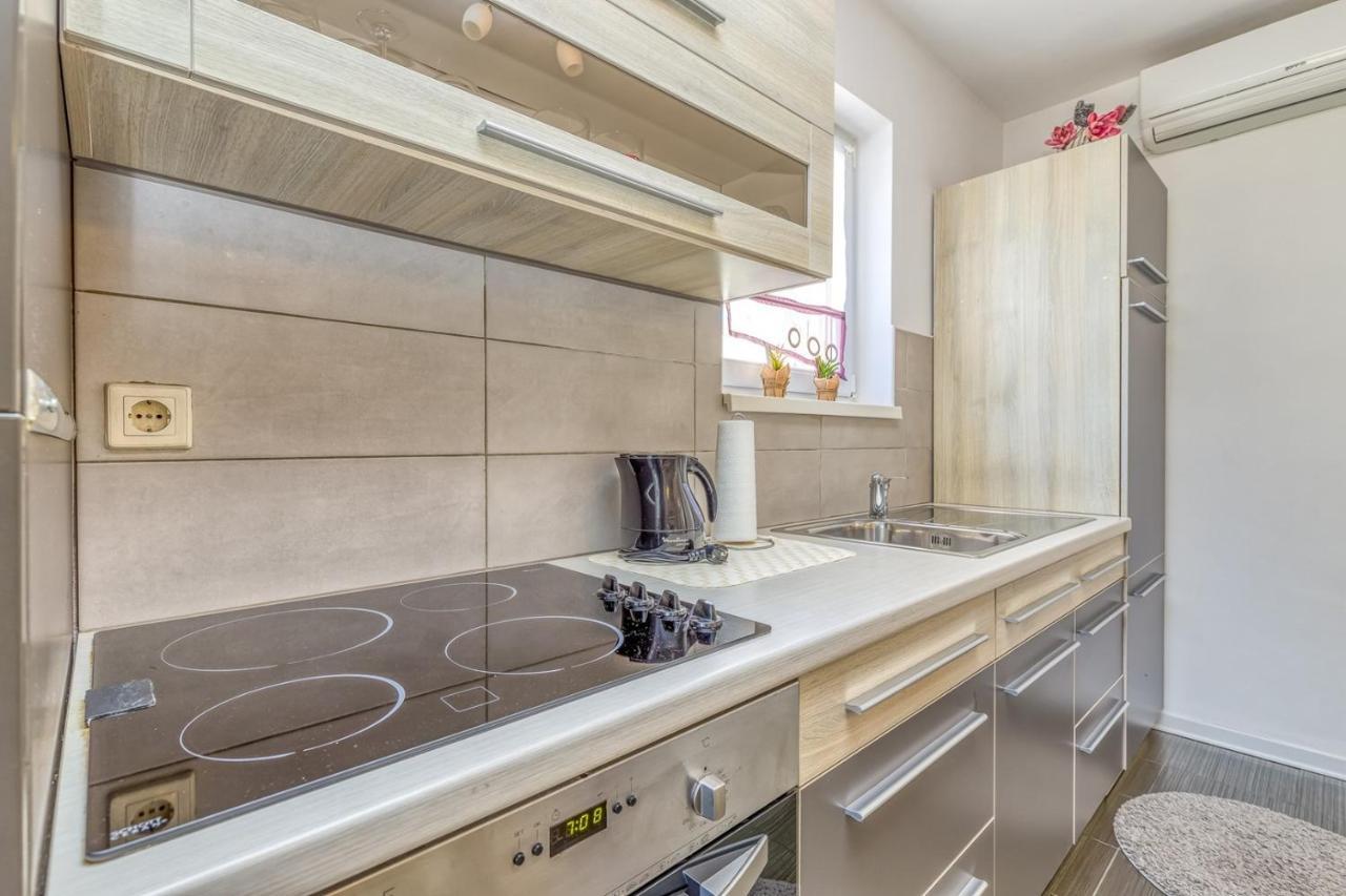 Apartments Kardumovic Kukci Dış mekan fotoğraf