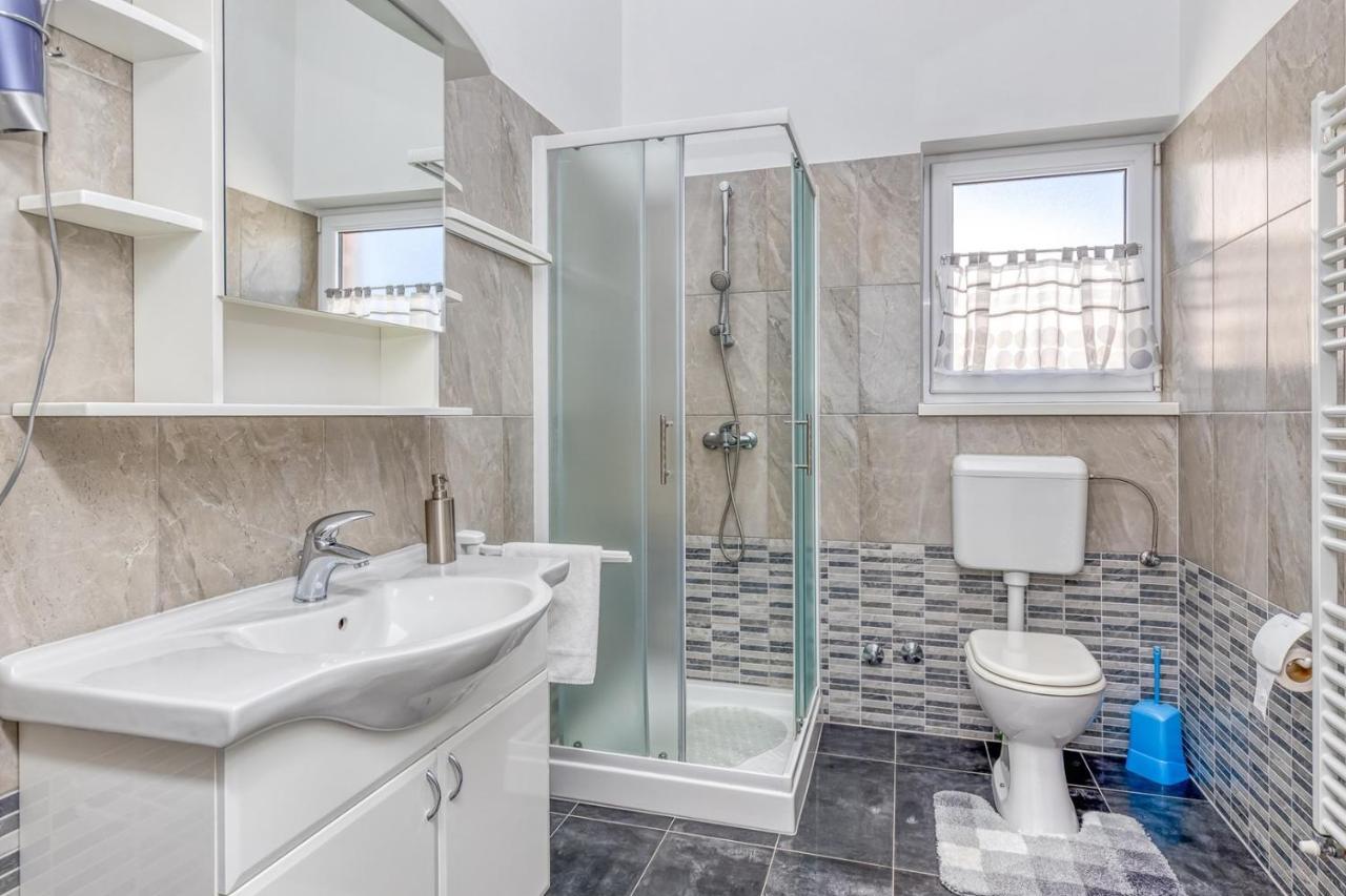 Apartments Kardumovic Kukci Dış mekan fotoğraf